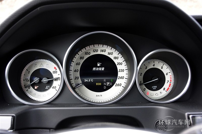 2015款E260L運(yùn)動時(shí)尚版