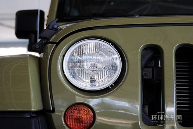 2013款 3.6L 兩門版 Sahara