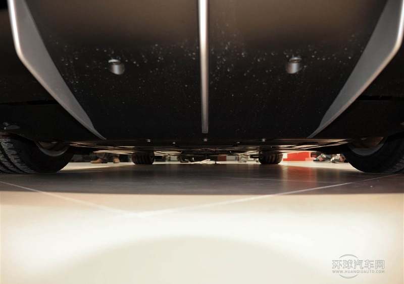 2015款 3.9T 標(biāo)準(zhǔn)型