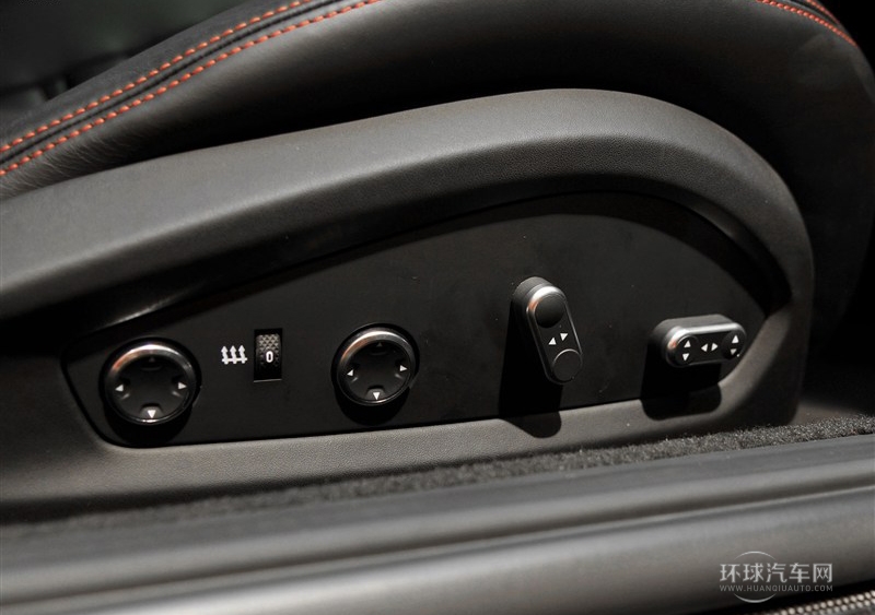 2015款 3.9T 標(biāo)準(zhǔn)型