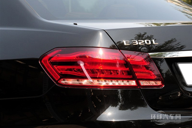 2015款E320L運(yùn)動版