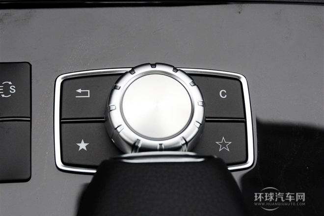 2015款E320L運(yùn)動(dòng)版4MATIC