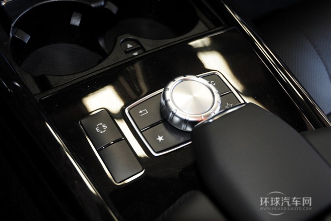2015款E400L運(yùn)動(dòng)豪華版4MATIC