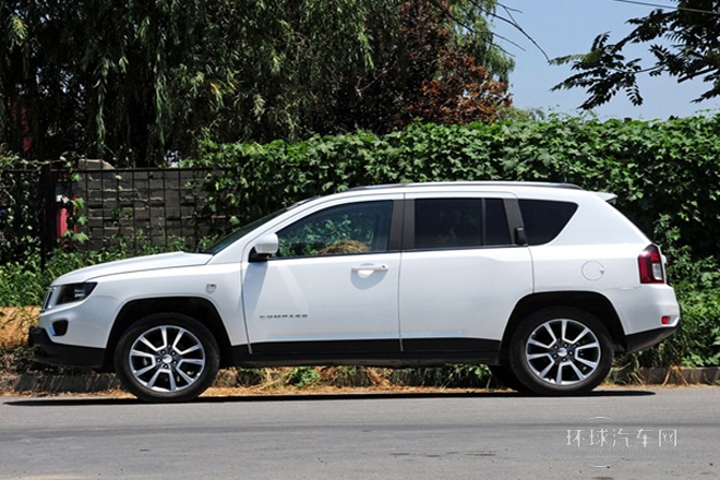 2014款 改款 2.4L 四驅豪華導航版