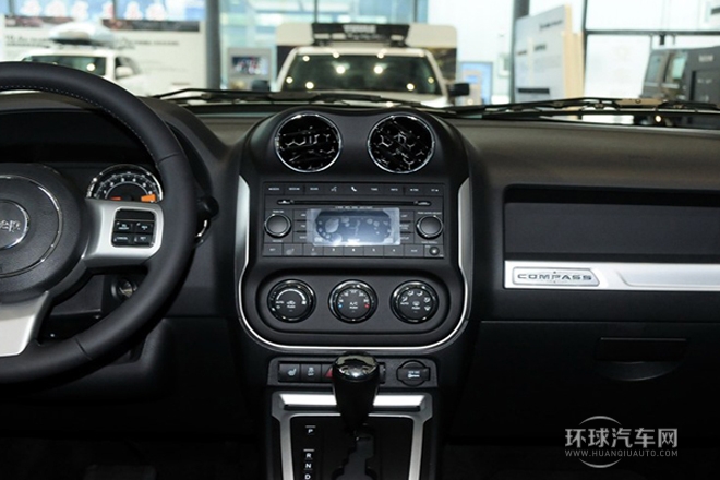 2014款 改款 2.4L 四驅豪華版