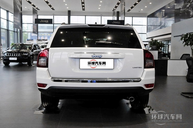 2014款 改款 2.4L 四驅(qū)豪華版