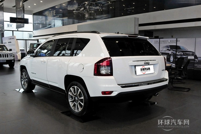 2014款 改款 2.4L 四驅(qū)豪華版