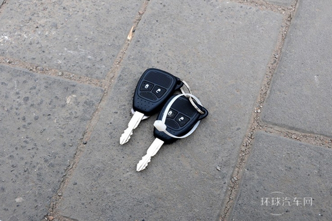 2014款 改款 2.4L 四驅舒適版