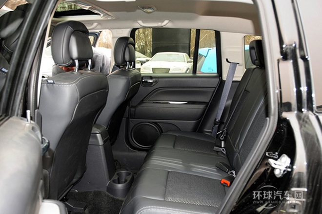 2014款 改款 2.4L 四驅舒適版