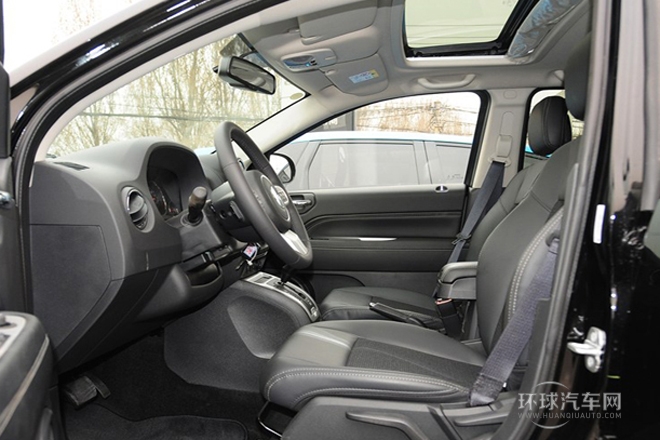 2014款 改款 2.4L 四驅舒適版