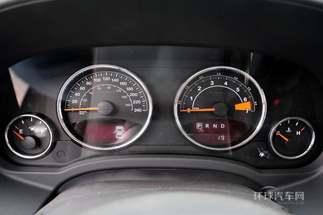 2014款 改款 2.4L 四驅(qū)舒適版