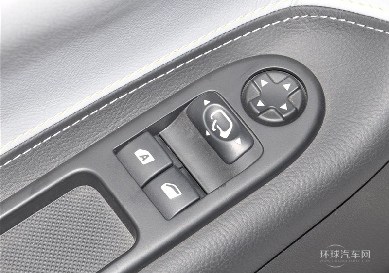 2013款 1.6L CC 羅蘭·加洛斯豪華