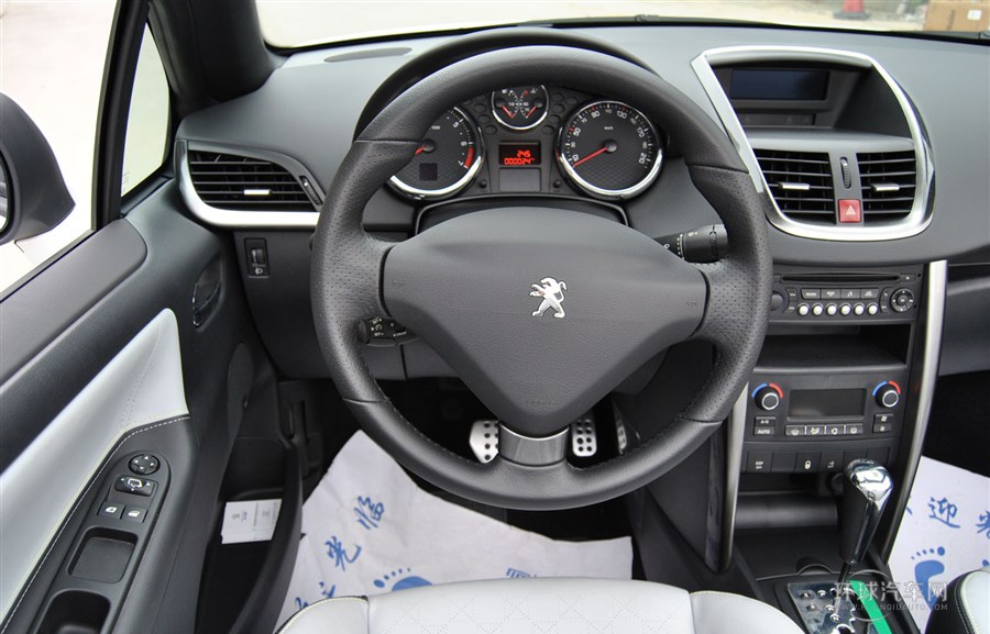 2013款 1.6L CC 羅蘭·加洛斯時尚型