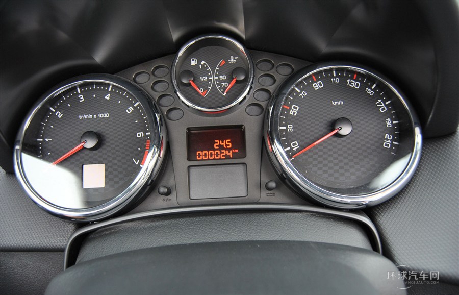 2013款 1.6L CC 羅蘭·加洛斯時尚型