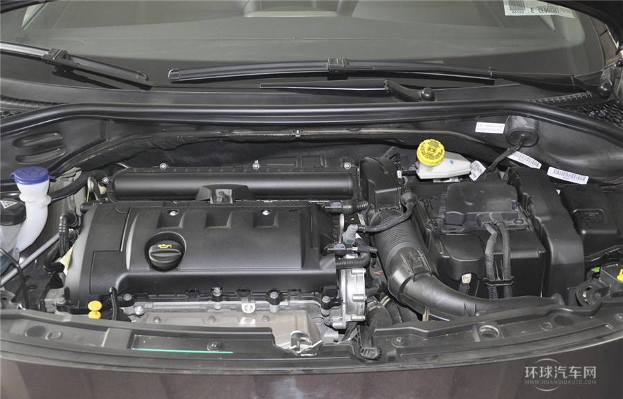 2013款 1.6L CC 自動豪華型