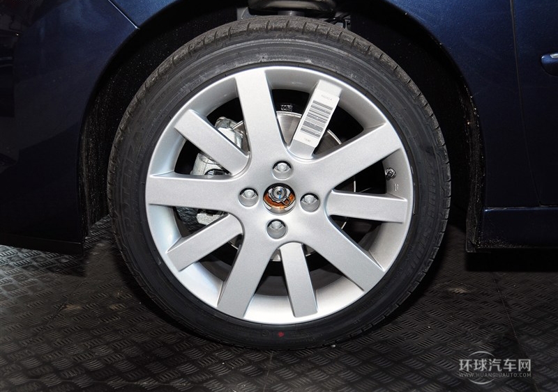 2013款 1.6L CC 自動時尚型