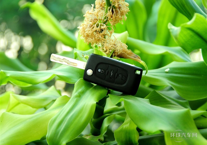 2012款 1.6T CC 豪華型