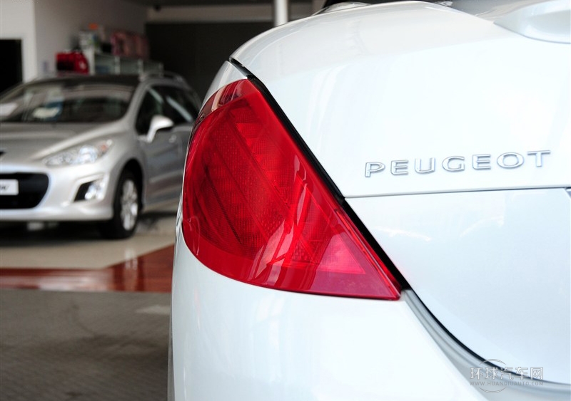 2012款 1.6T CC 豪華型