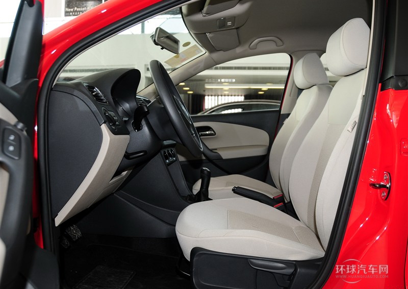 2013款 1.4L 手動(dòng)舒適版