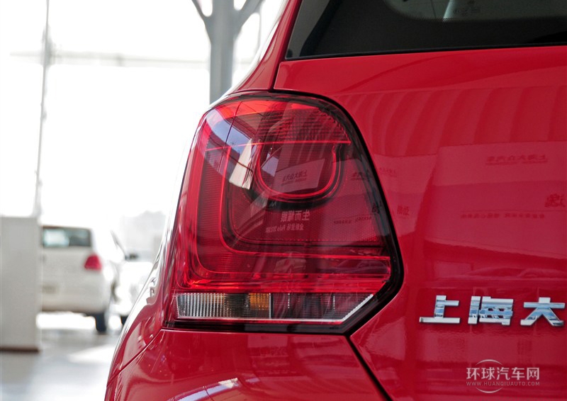 2013款 1.4L 自動(dòng)豪華版