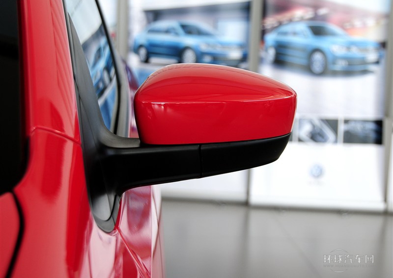 2013款 1.4L 自動豪華版