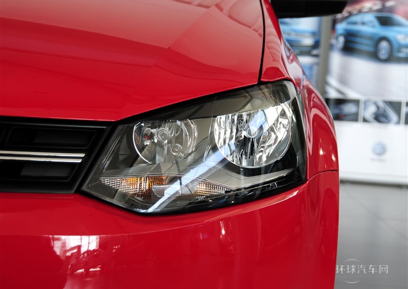 2013款 1.4L 自動(dòng)豪華版