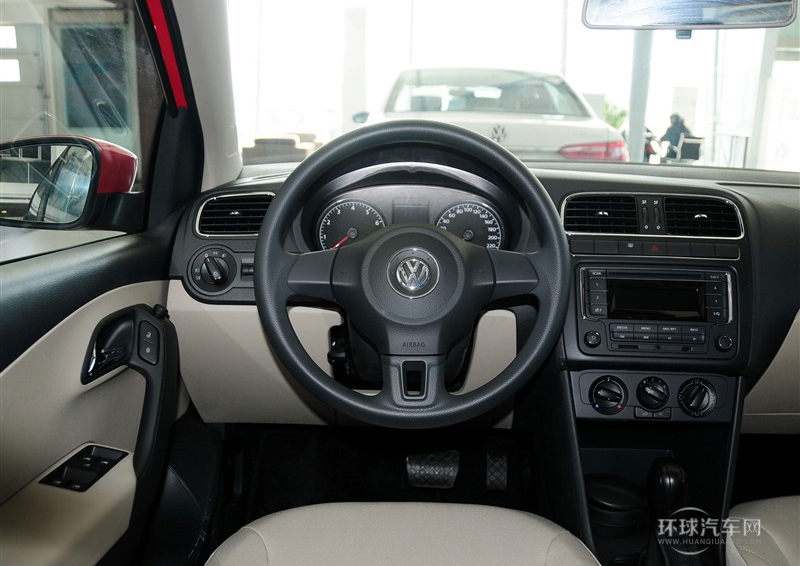 2013款 1.4L 自動(dòng)舒適版