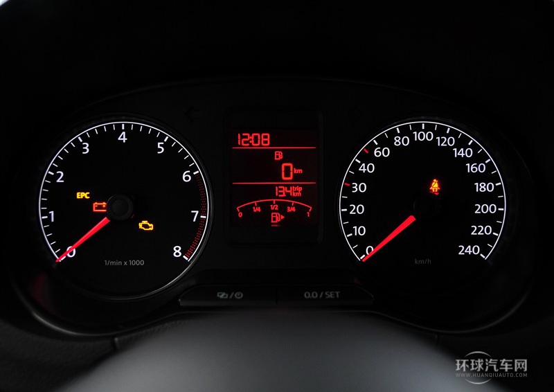 2013款 1.6L 手動舒適版