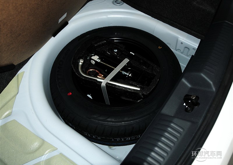 2013款 1.6L 自動豪華版