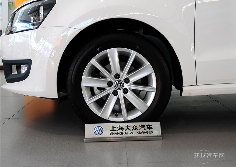 2013款 1.6L 自動豪華版