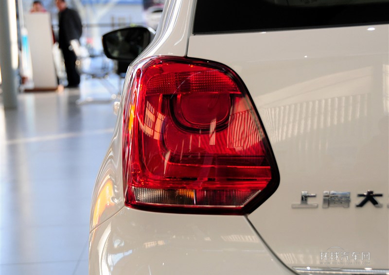 2013款 1.6L 自動豪華版