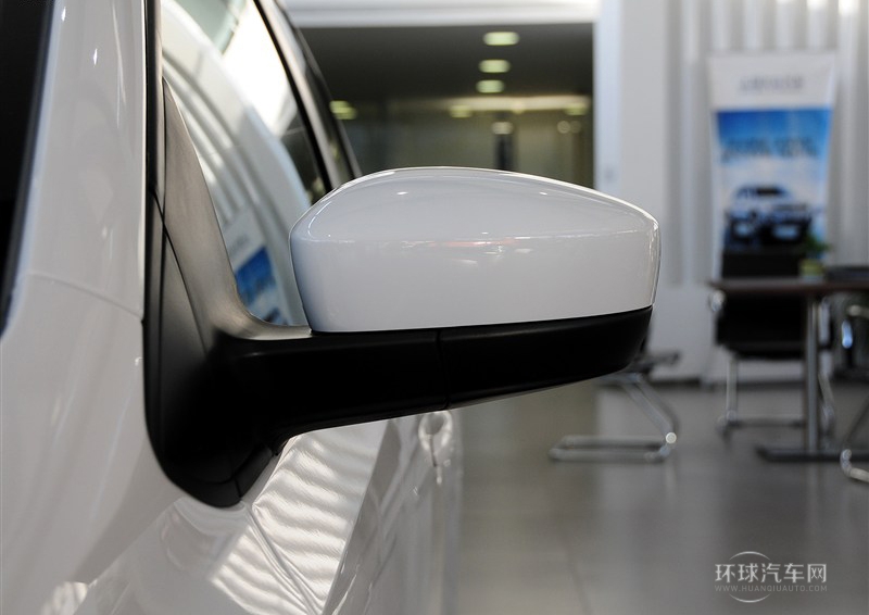 2013款 1.6L 自動豪華版