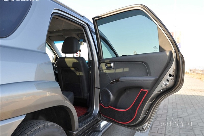 2013款 2.0L 手動四驅(qū)版GLS