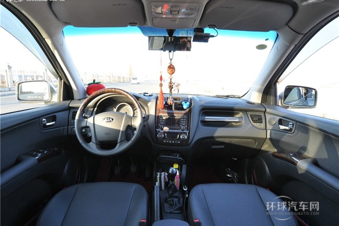 2013款 2.0L 手動四驅版GLS