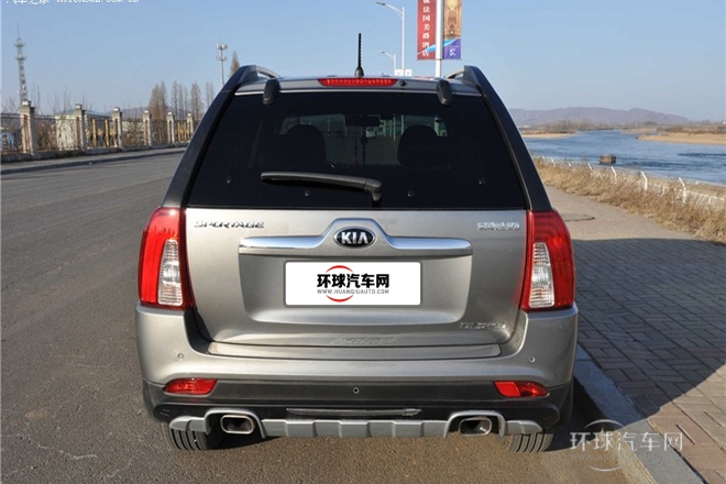 2013款 2.0L 手動四驅版GLS