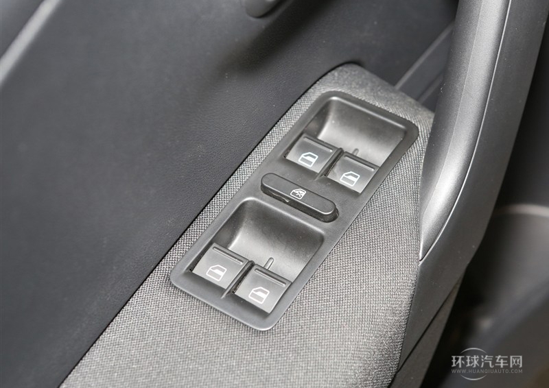 2014款 1.4L 手動舒適版