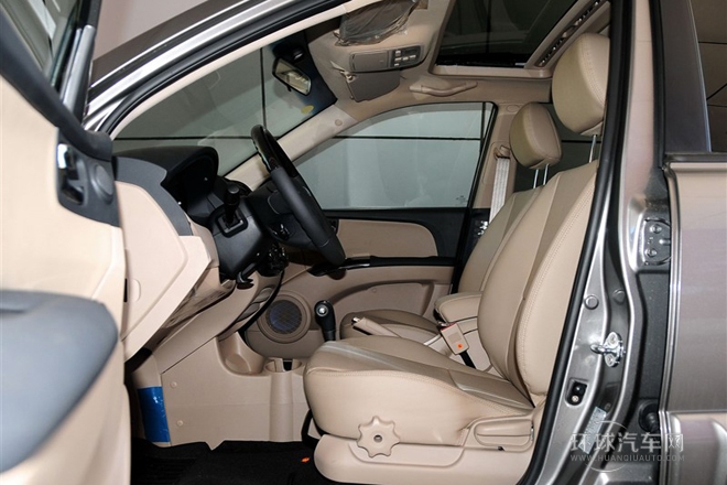 2013款 2.0L 自動兩驅版DLX