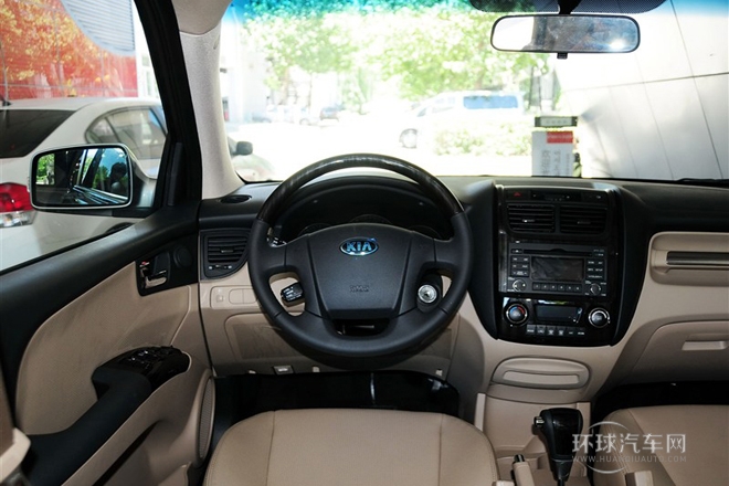 2013款 2.0L 自動兩驅(qū)版DLX