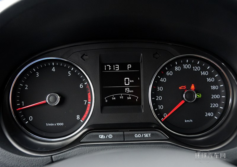 2014款 1.4L 自動(dòng)豪華版