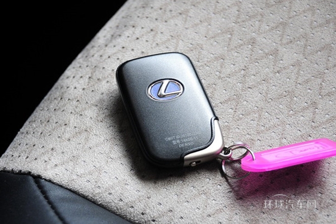 2014款 CT200h F-Sport 單色