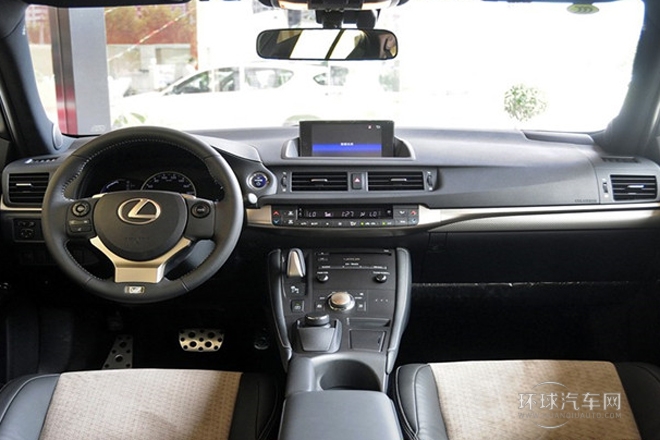 2014款 CT200h F-Sport 單色