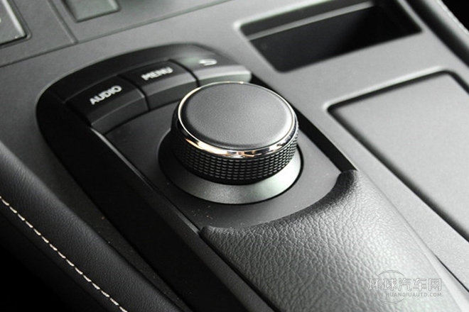 2014款 CT200h F-Sport 雙色