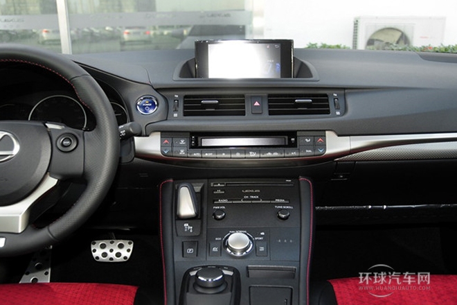 2014款 CT200h F-Sport 雙色