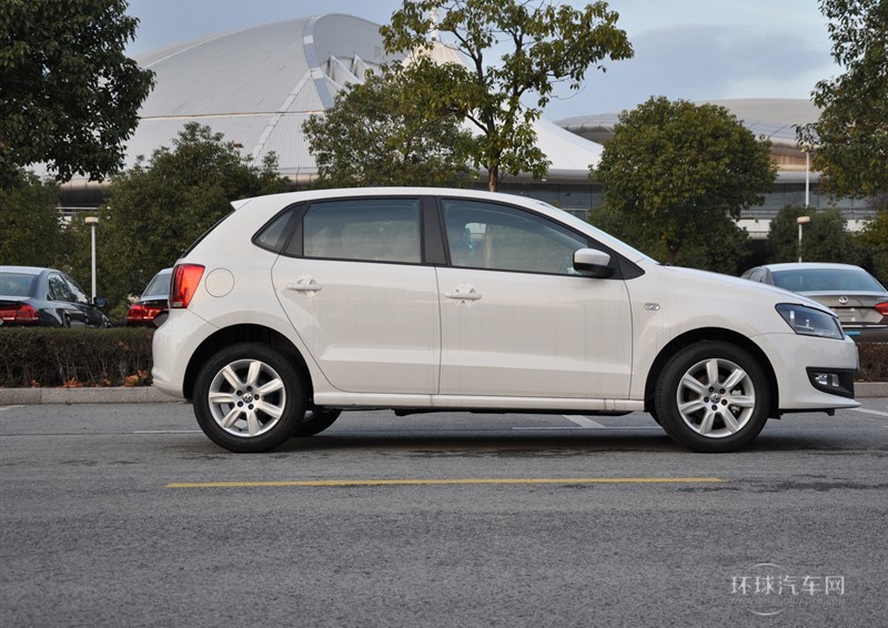 2014款 1.6L 手動(dòng)舒適版