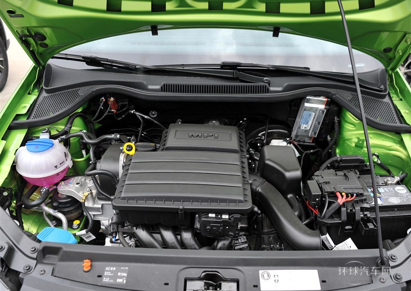 2014款 1.6L 自動(dòng)豪華版