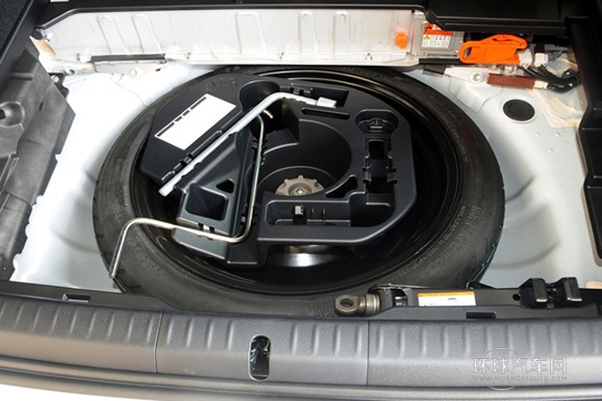 2014款 CT200h 精英版 單色