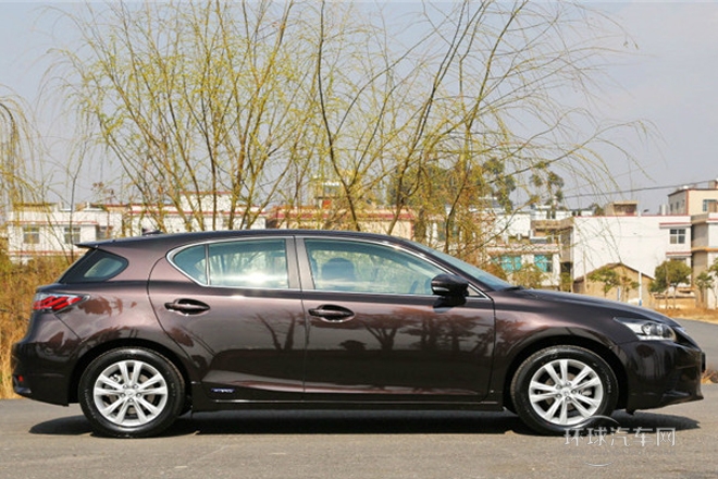 2014款 CT200h 精英版 雙色
