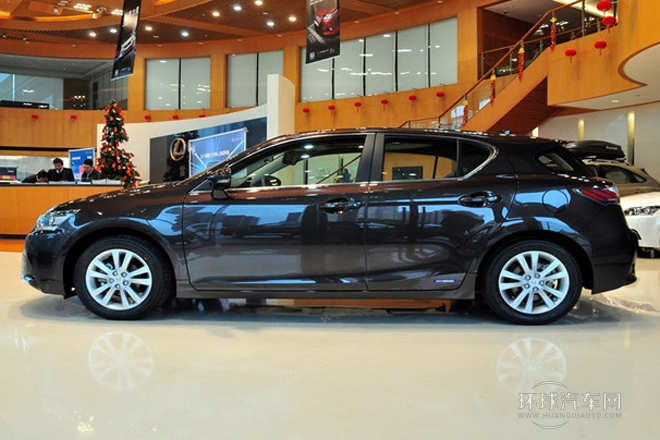 2014款 CT200h 舒適版 單色