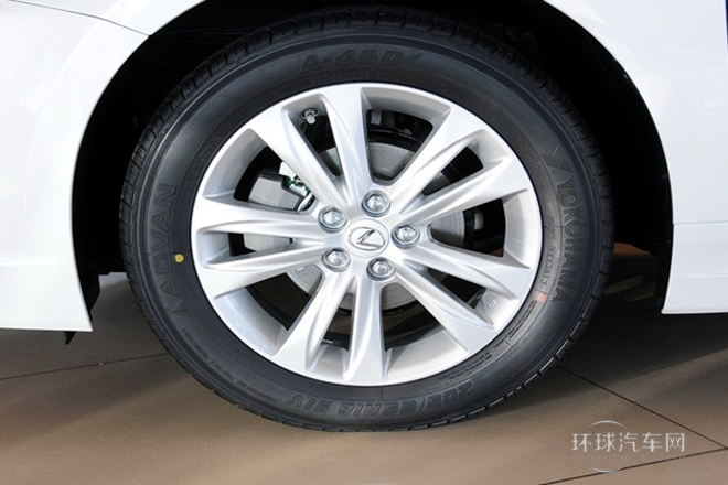 2014款 CT200h 舒適版 雙色