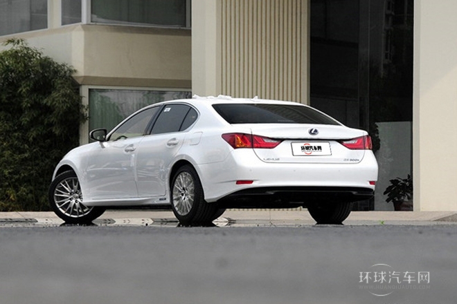 2014款 300h 豪華版